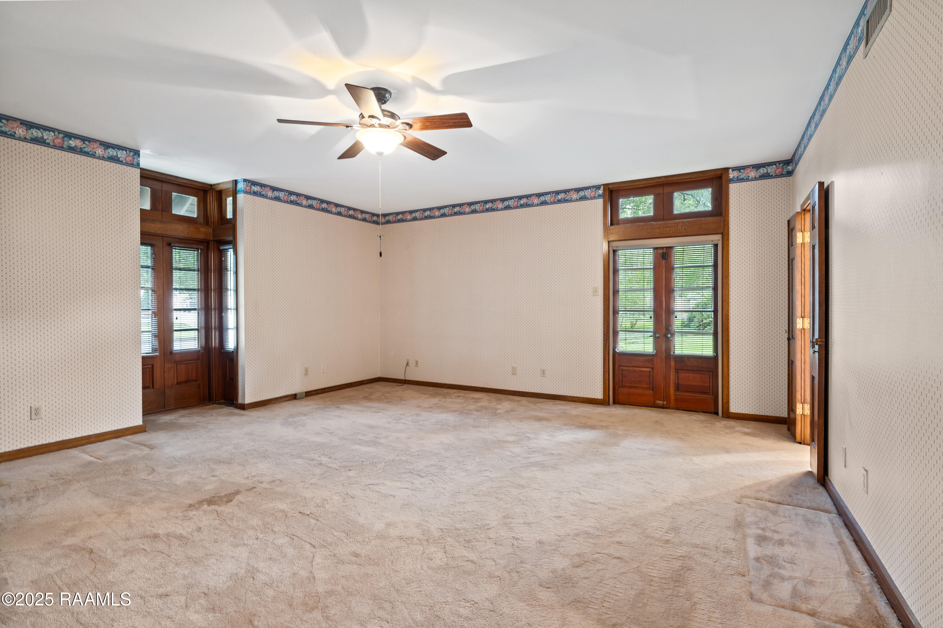 114 Canterbury Road Lafayette, LA 70503 - Photo 29 of 49 114 Canterbury-49