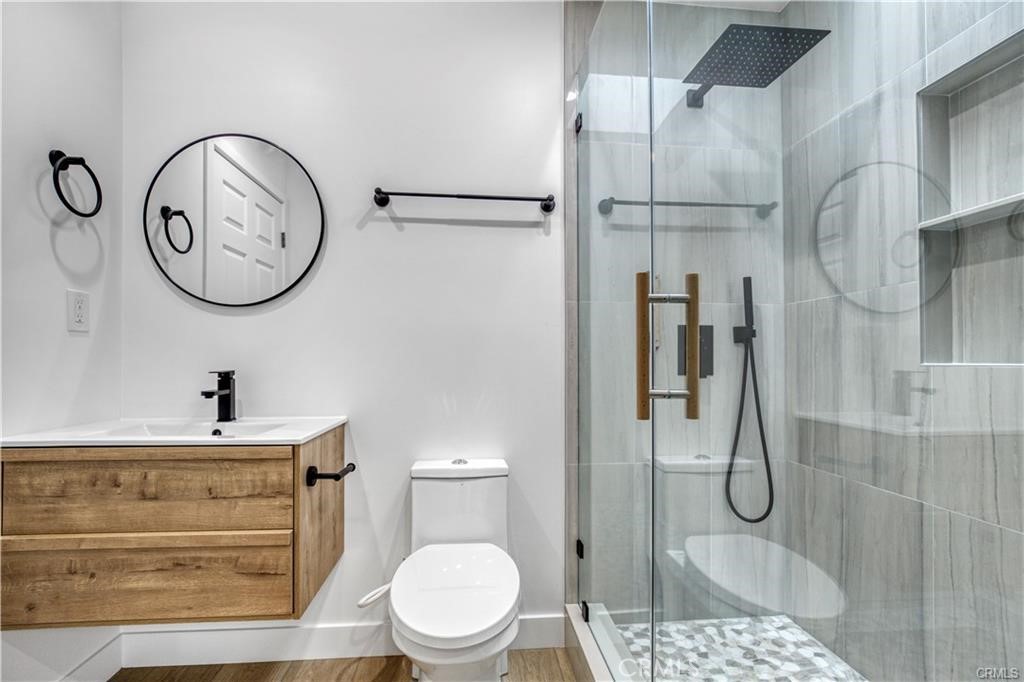 18253 Kingsbury Street Porter Ranch, CA 91326 - Photo 10 of 13 Gallery Image 10
