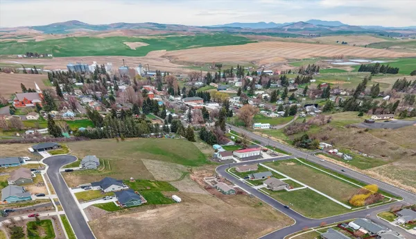 $459,900 | 505 Prairie Avenue, Uniontown, WA 99179