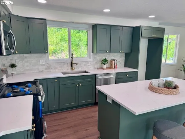 $530,500 | 37465 Dubarko Road, Sandy, OR 97055