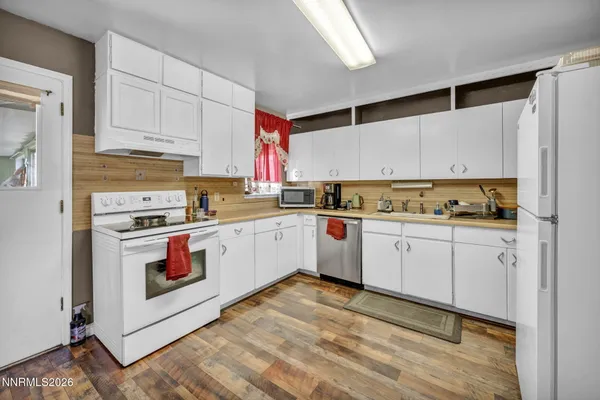 $449,900 | 18 East Prater Way, Sparks, NV 89431
