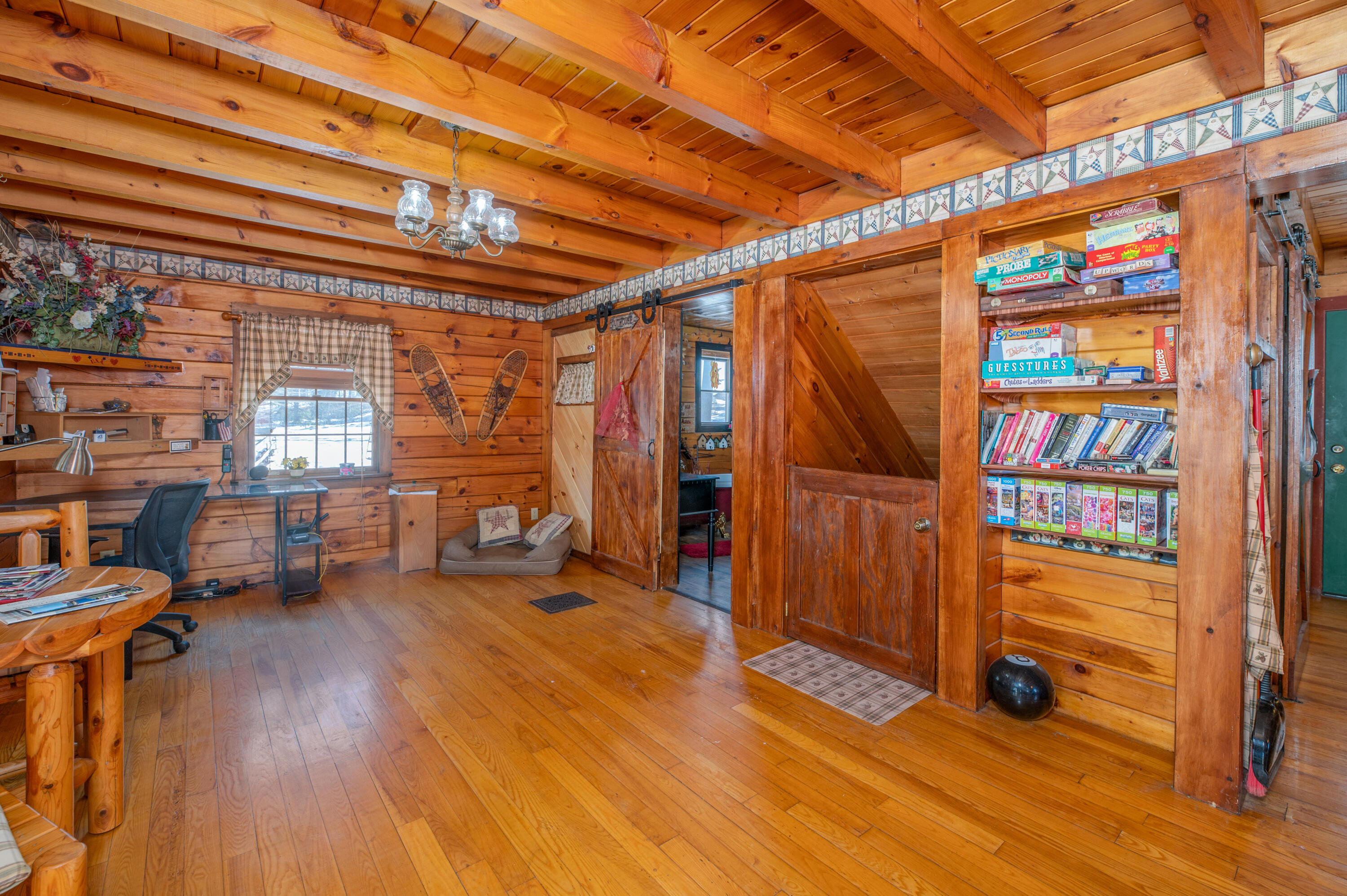 153 Stetson Road Hartford, ME 04220 - Photo 12 of 84 Interior23