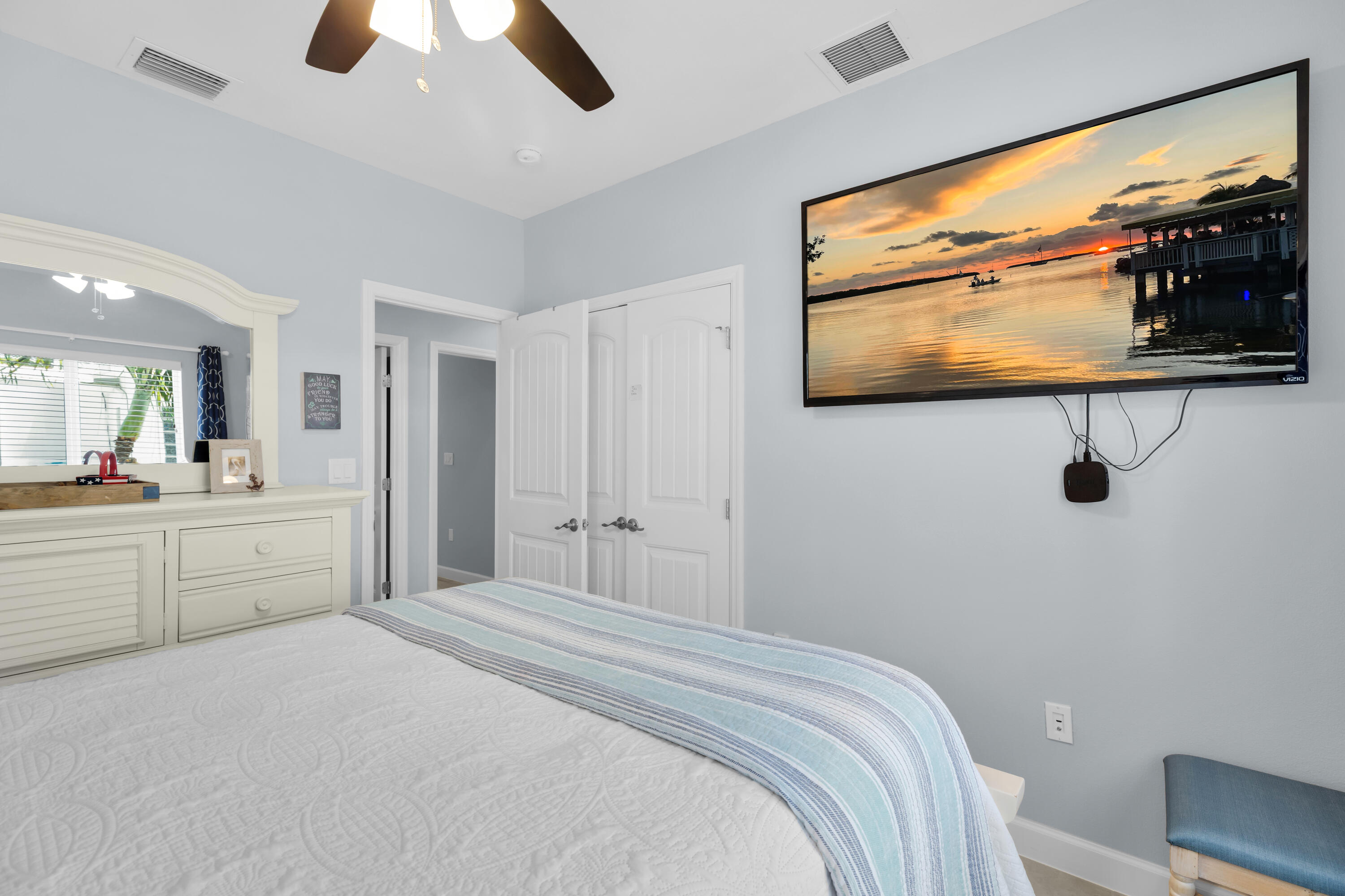 417 3rd Street Key Largo, FL 33037 - Photo 28 of 64 27