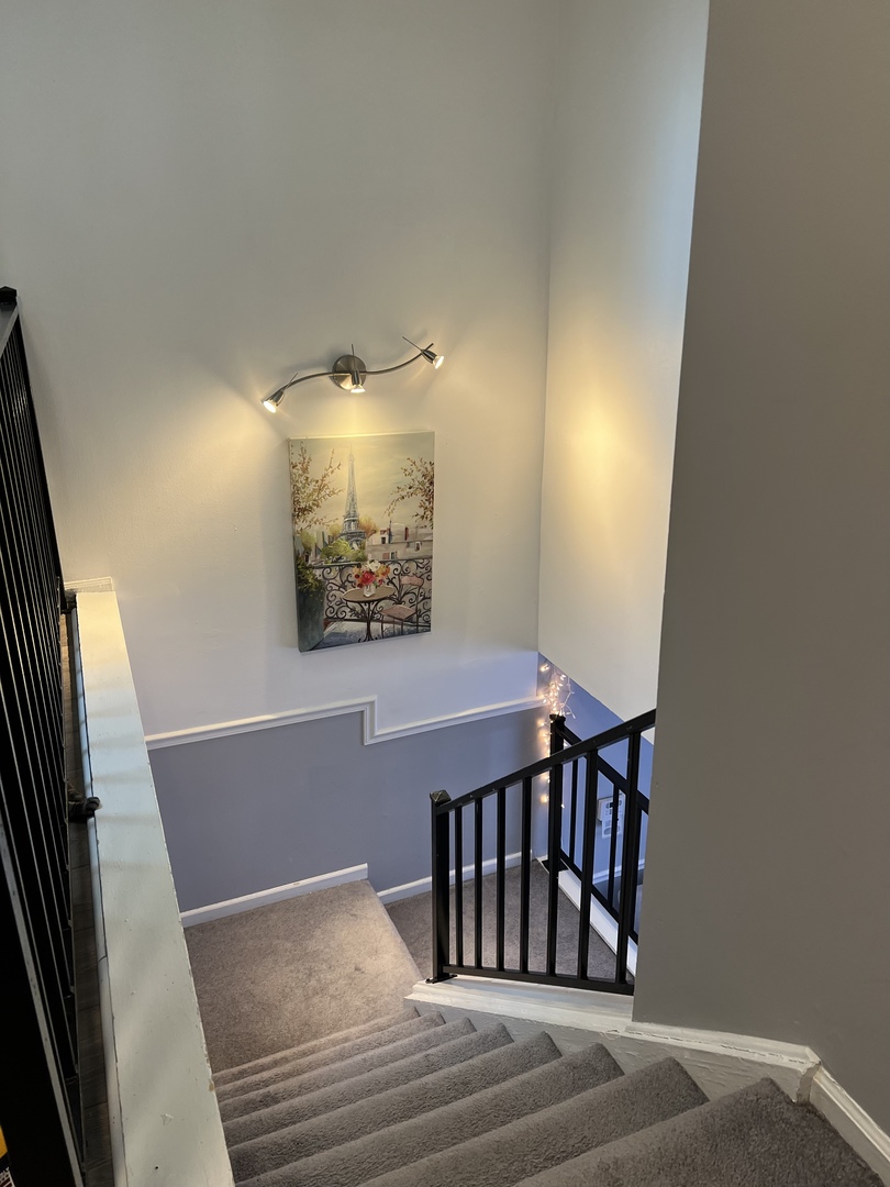 1931 North Hicks Road, Unit 211 Palatine, IL 60074 - Photo 10 of 18