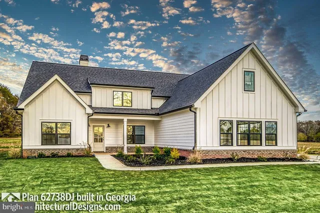 $639,900 | 3211 Wrangle Hill Road, Bear, DE 19701