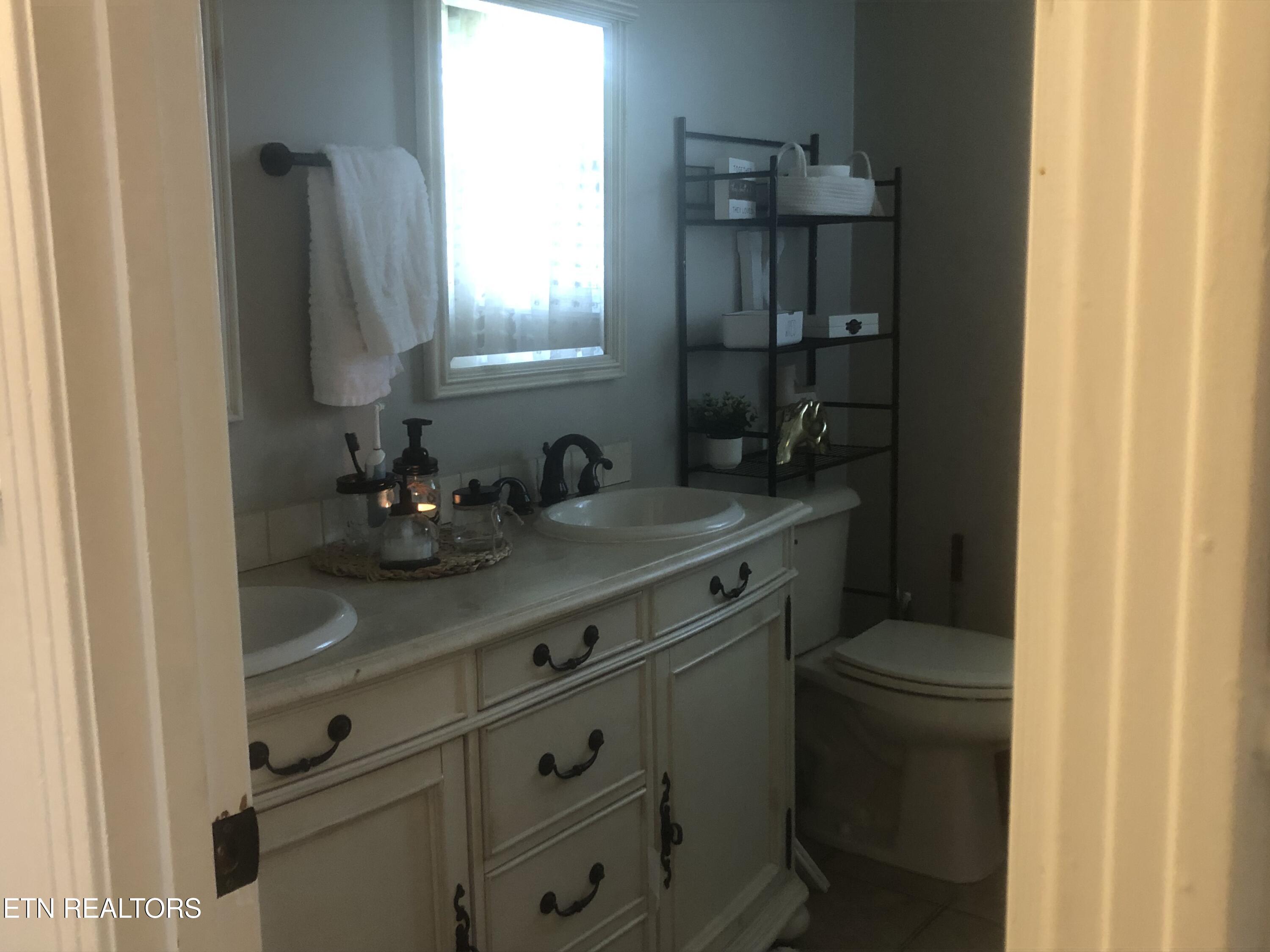 1567 Clemmons Road Cookeville, TN 38501 - Photo 13 of 20 IMG_3846
