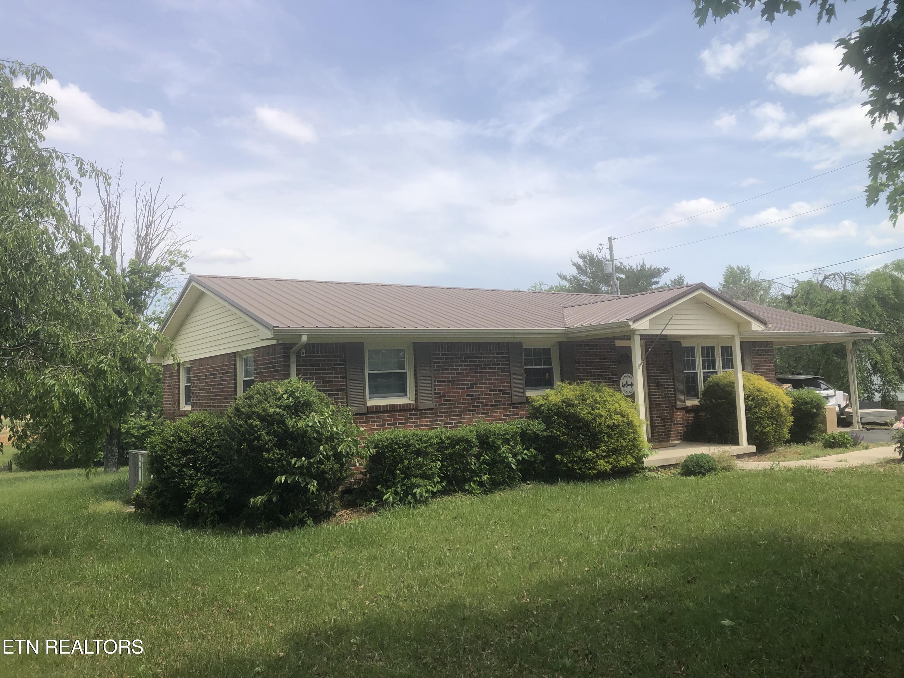 1567 Clemmons Road Cookeville, TN 38501 - Photo 2 of 20 IMG_3856