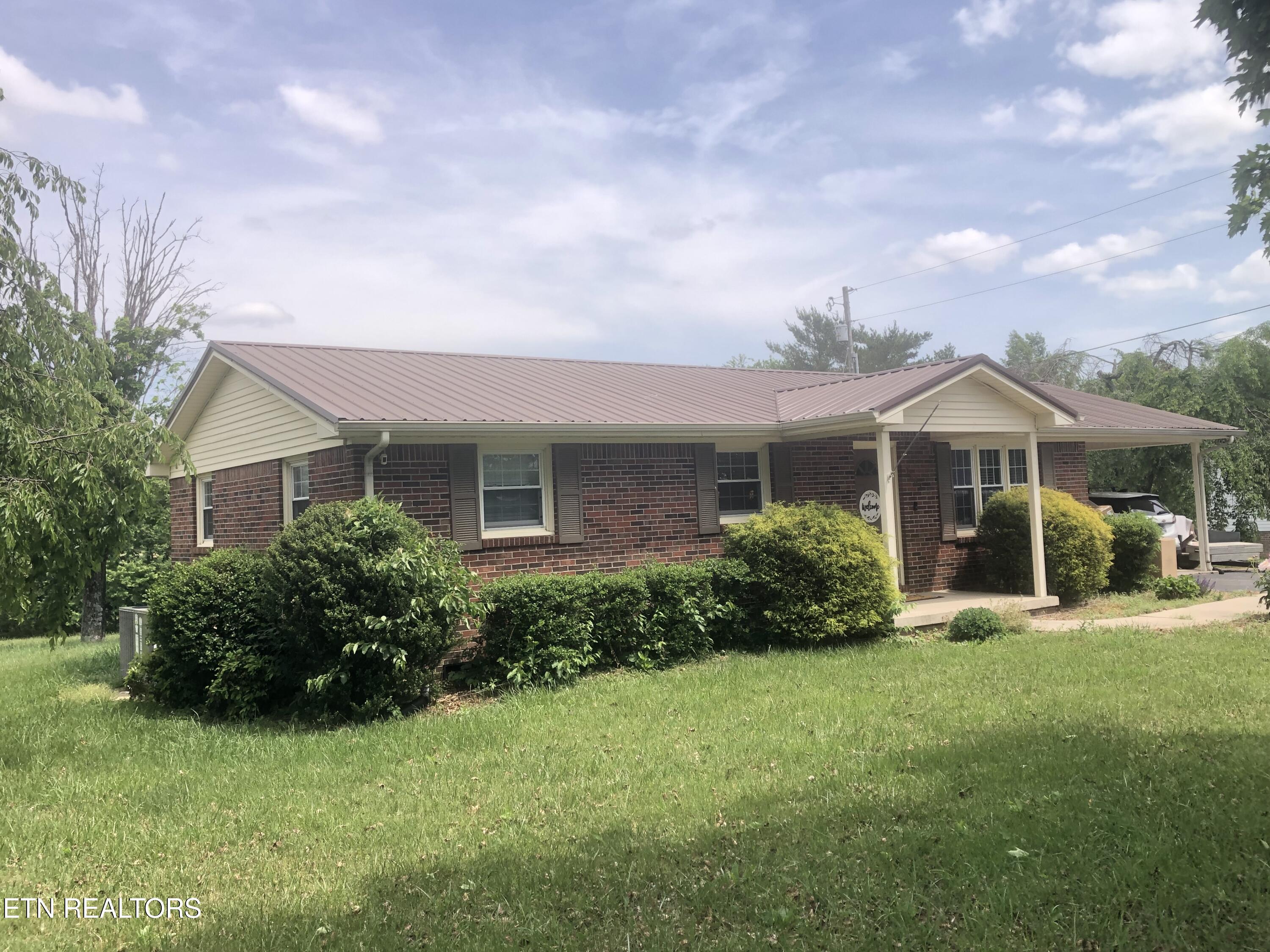 1567 Clemmons Road Cookeville, TN 38501 - Photo 3 of 20 IMG_3857