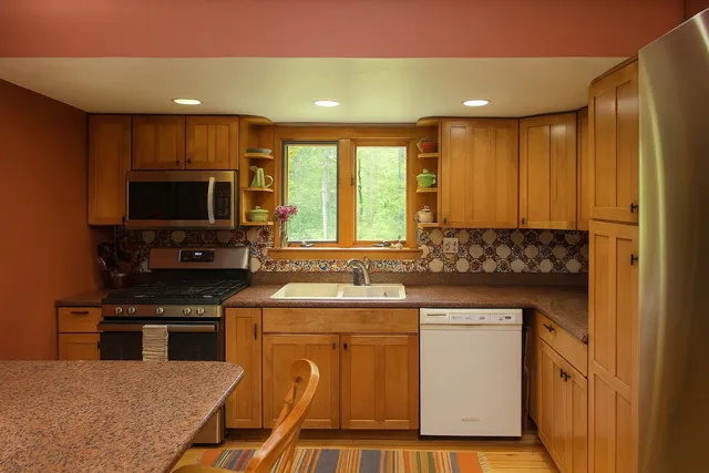 $400,000 | 340 Willey Hill Road, Topsham, VT 05076