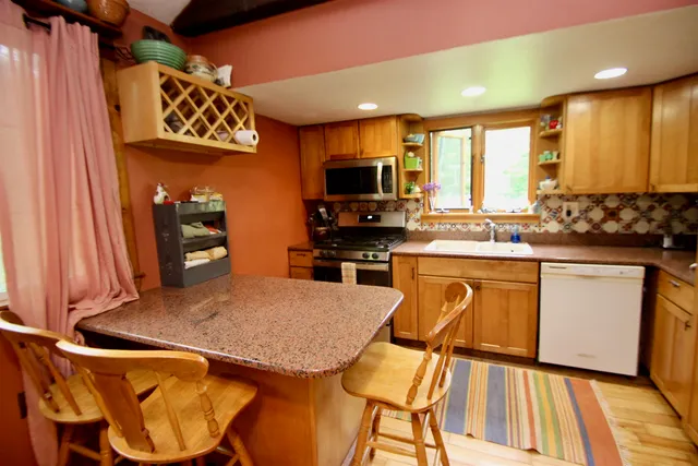 $400,000 | 340 Willey Hill Road, Topsham, VT 05076