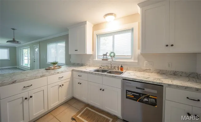 $224,000 | 612 North Commercial Street, Crocker, MO 65452