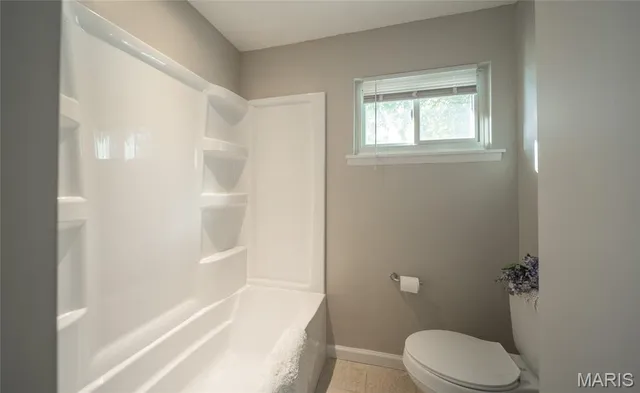 $224,000 | 612 North Commercial Street, Crocker, MO 65452