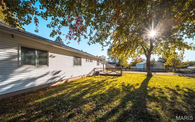 $224,000 | 612 North Commercial Street, Crocker, MO 65452