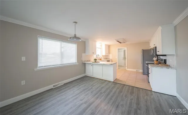 $224,000 | 612 North Commercial Street, Crocker, MO 65452