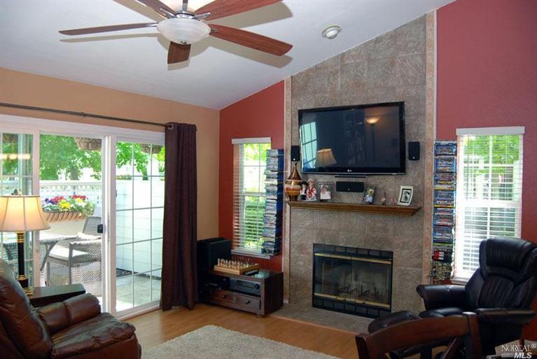 609 Dillon Lane Santa Rosa, CA 95407 - Photo 1 of 1 Gallery Image 1