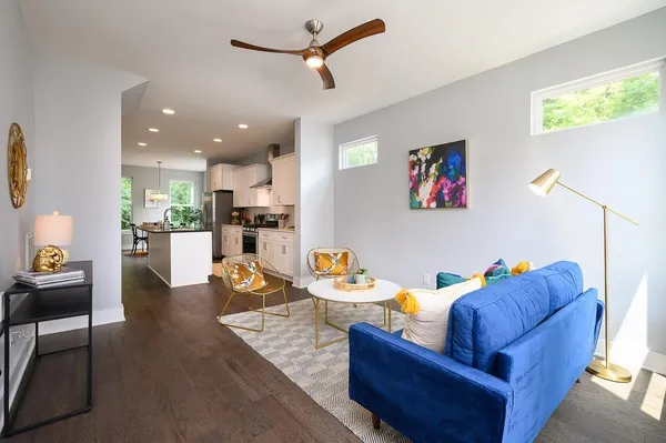 $2,100 | 704 Tral Street, Nashville, TN 37208