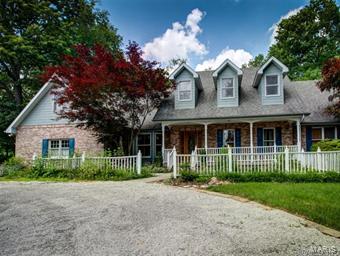 19 Log Cabin Road Belleville, IL 62221 - Photo 1 of 30 Gallery Image 1