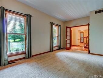 19 Log Cabin Road Belleville, IL 62221 - Photo 5 of 30 Gallery Image 5