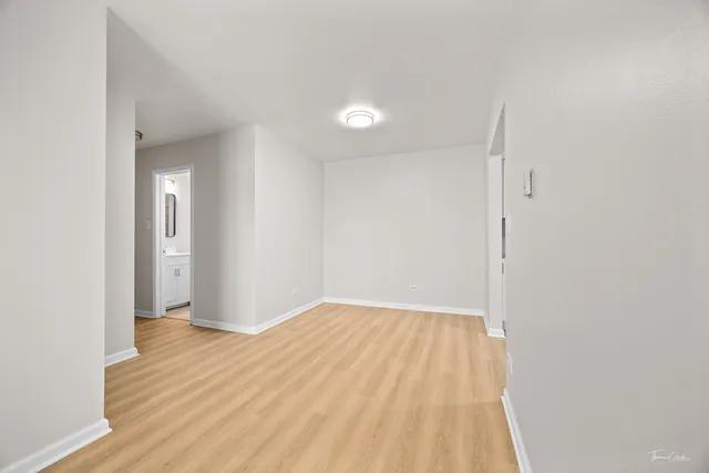 $115,000 | 17963 Huntleigh Court, Unit 302, Country Club Hills, IL 60478