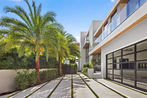 $49,995,000 | 625 San Marco Drive, Fort Lauderdale, FL 33301