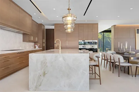 $49,995,000 | 625 San Marco Drive, Fort Lauderdale, FL 33301