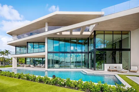 $49,995,000 | 625 San Marco Drive, Fort Lauderdale, FL 33301