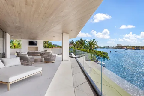 $49,995,000 | 625 San Marco Drive, Fort Lauderdale, FL 33301