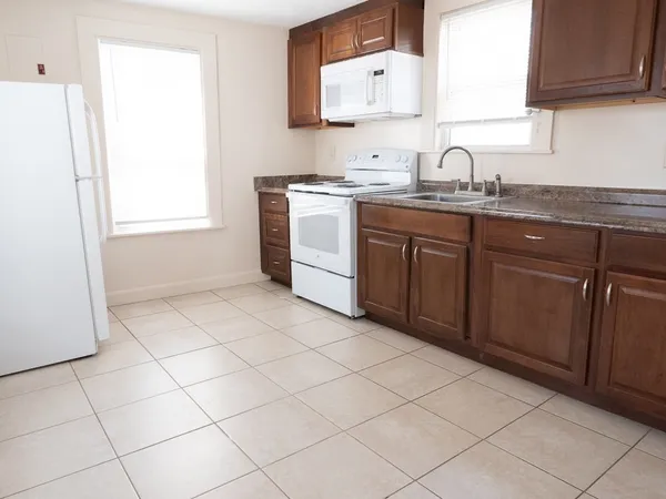 $1,800 | 20 Central Avenue, Unit C, Revere, MA 02151