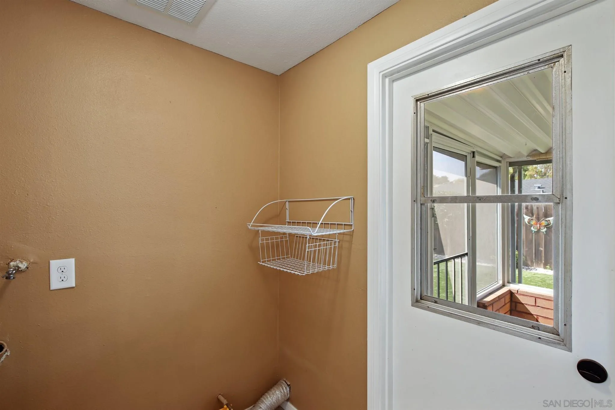 13432 Carriage Road Poway, CA 92064 - Photo 14 of 27 a view of front door