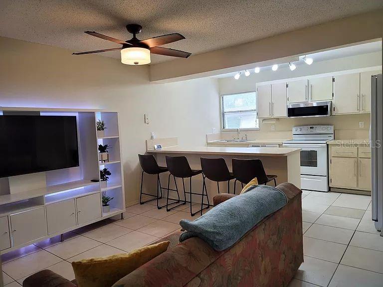 2811 Southwest Archer Road, Unit V176 Gainesville, FL 32608 - Photo 5 of 23