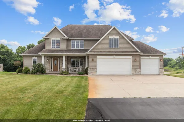 $725,000 | 493 Dalton Road, Neenah, WI 54956