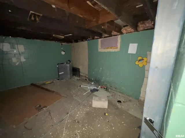 $12,000 | 1516 South Westmoreland Avenue, Peoria, IL 61605