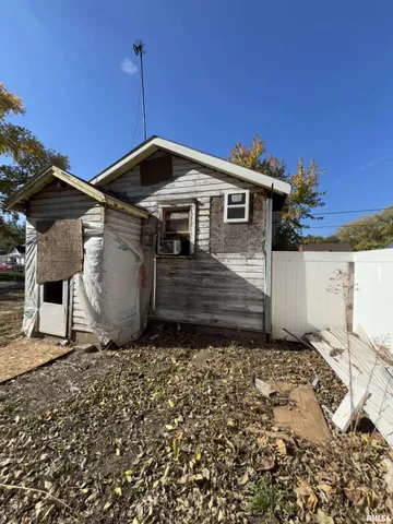 $12,000 | 1516 South Westmoreland Avenue, Peoria, IL 61605