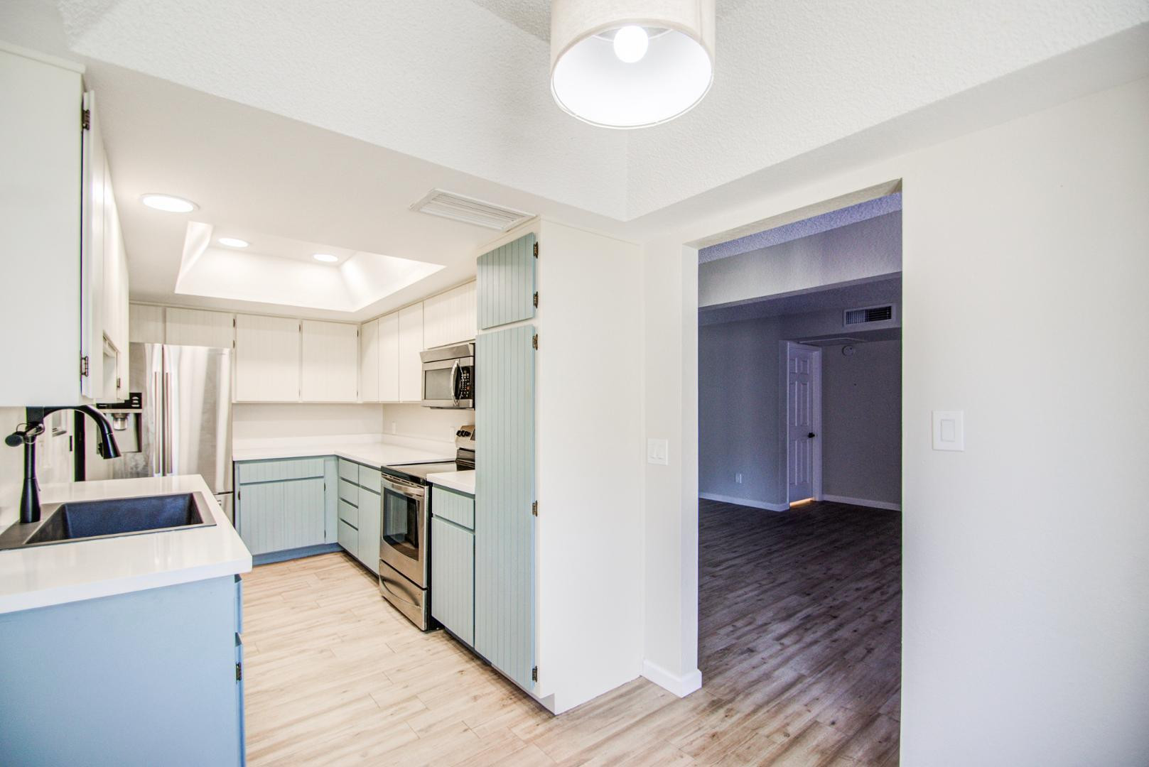7761 North 19th Drive Phoenix, AZ 85021 - Photo 6 of 32 Photo #6