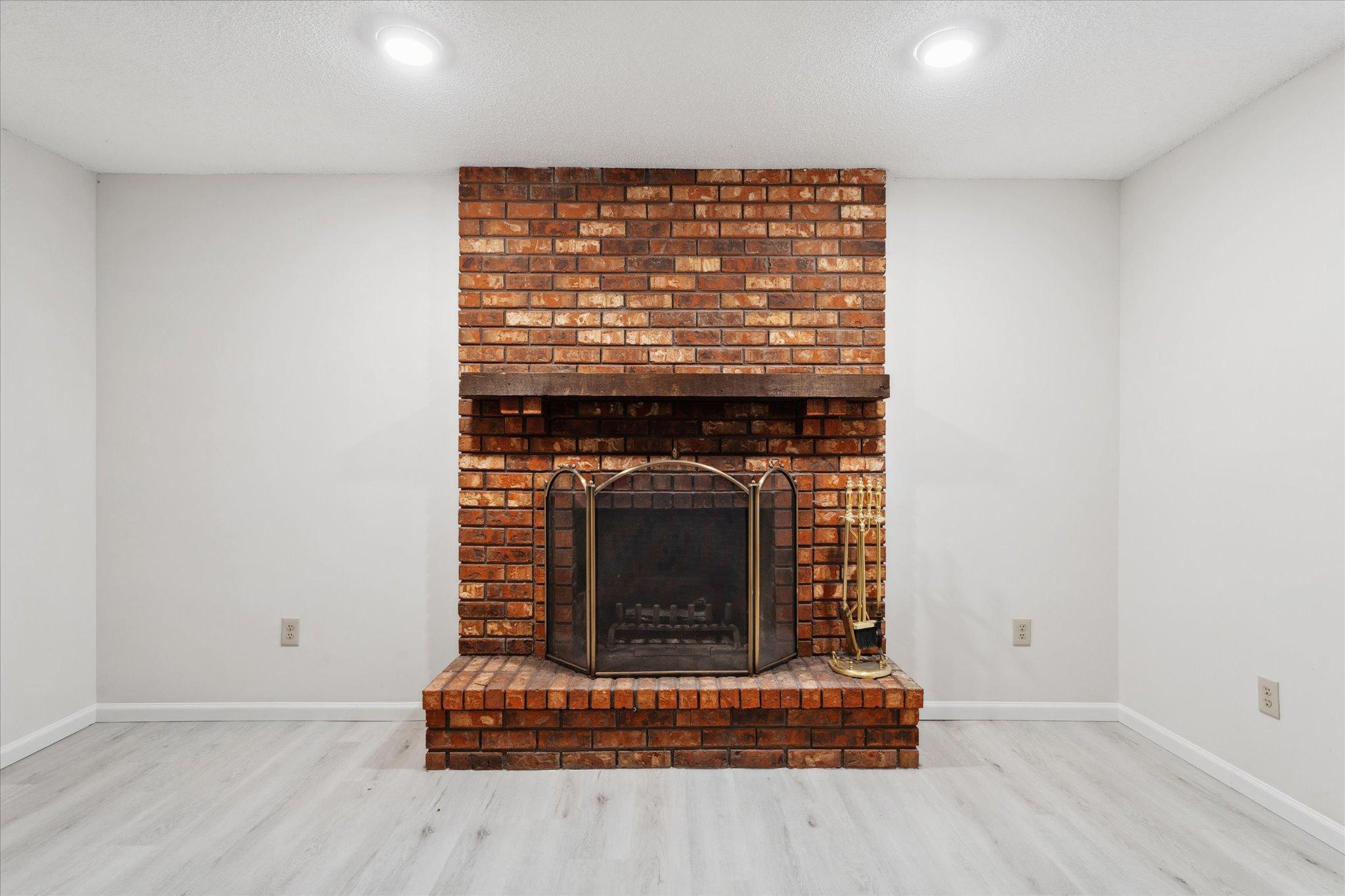 3705 Williston Road Minnetonka, MN 55345 - Photo 18 of 32