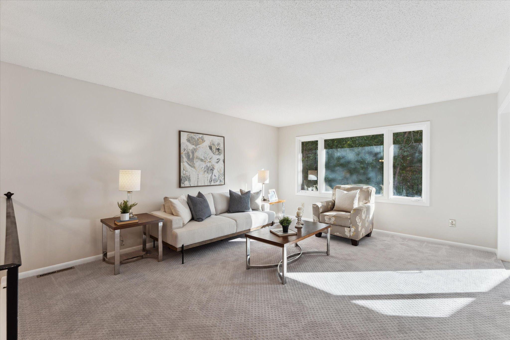 3705 Williston Road Minnetonka, MN 55345 - Photo 5 of 32