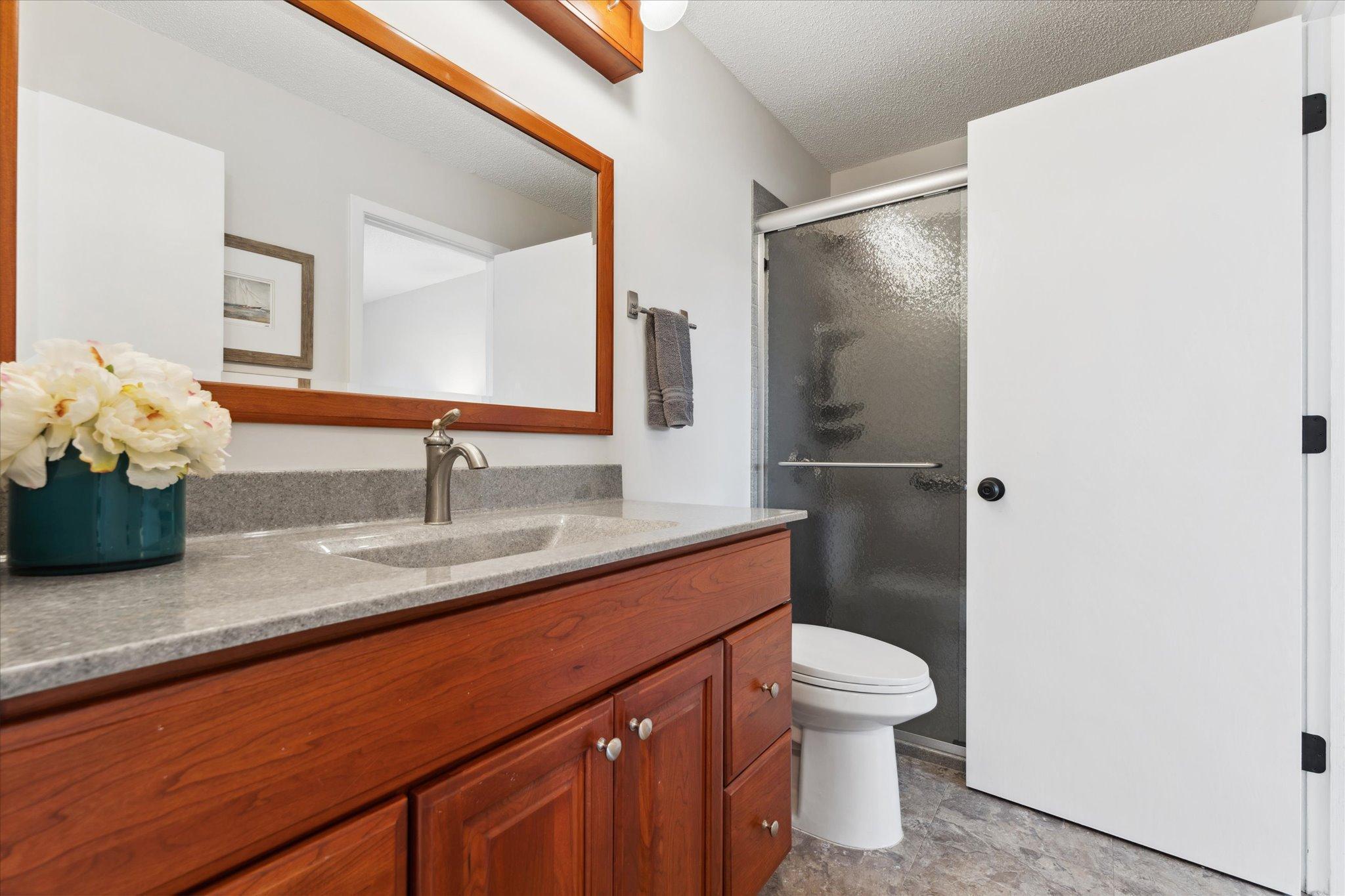 3705 Williston Road Minnetonka, MN 55345 - Photo 9 of 32