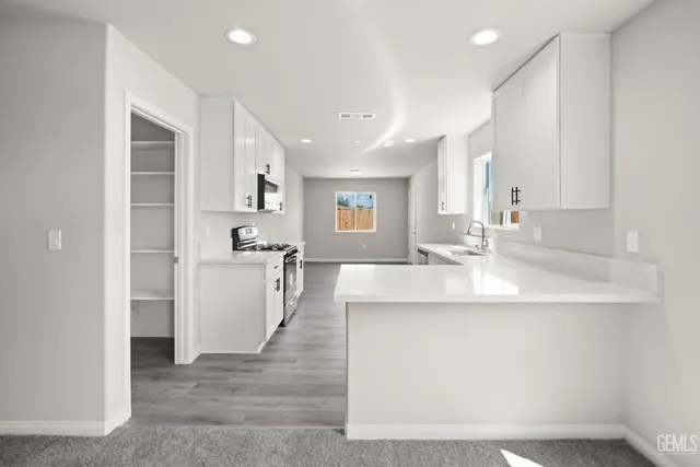 $420,000 | Undisclosed Address, Bakersfield, CA 93307