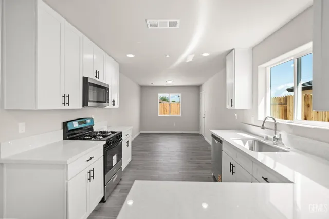 $420,000 | Undisclosed Address, Bakersfield, CA 93307