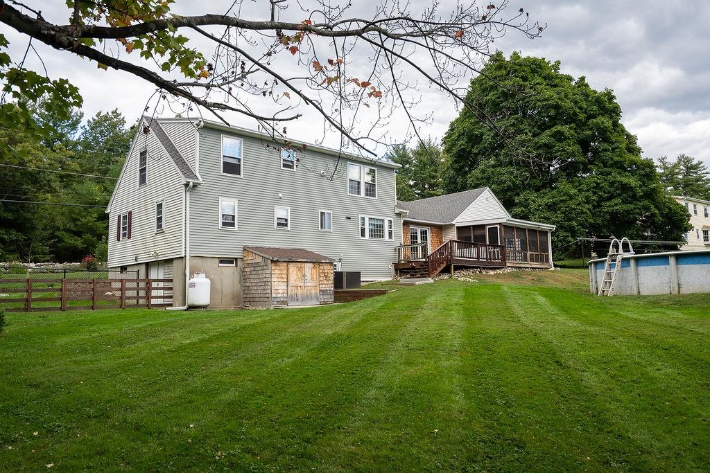 85 Litchfield Road Londonderry, NH 03053 - Photo 4 of 40 Gallery Image 4