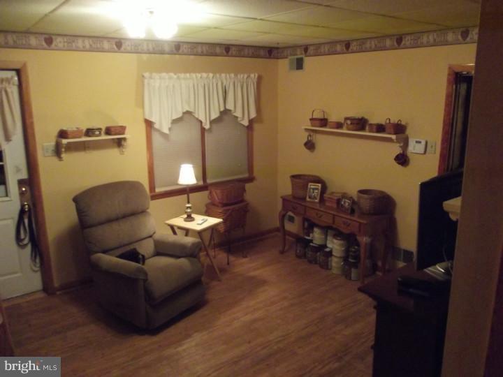 520 Robinson Road Carneys Point, NJ 08069 - Photo 16 of 19 Gallery Image 16