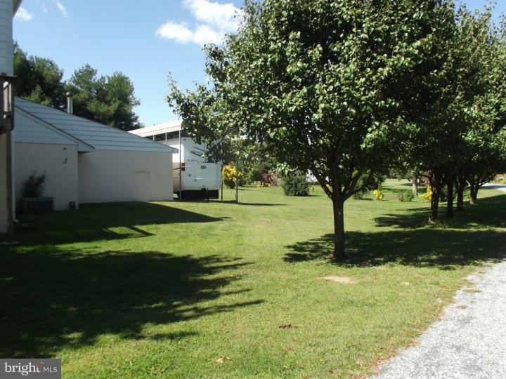 520 Robinson Road Carneys Point, NJ 08069 - Photo 9 of 19 Gallery Image 9