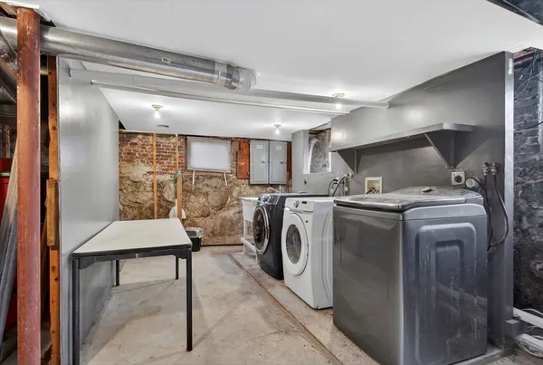 $695,000 | 531-531A Chatham Street, Lynn, MA 01904