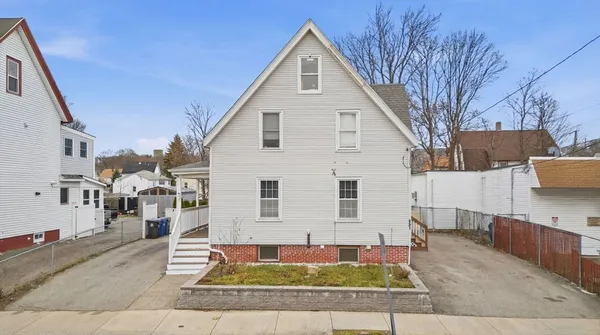 $695,000 | 531-531A Chatham Street, Lynn, MA 01904