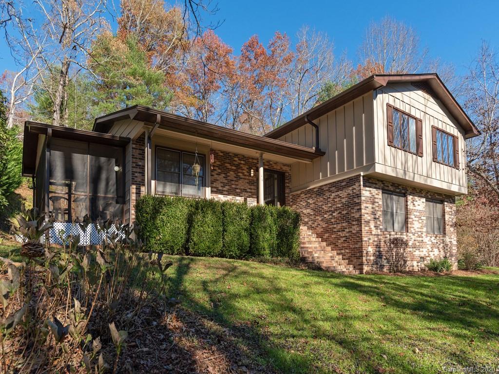 46 East Lake View Road Hendersonville, NC 28739 - Photo 1 of 21 Gallery Image 1