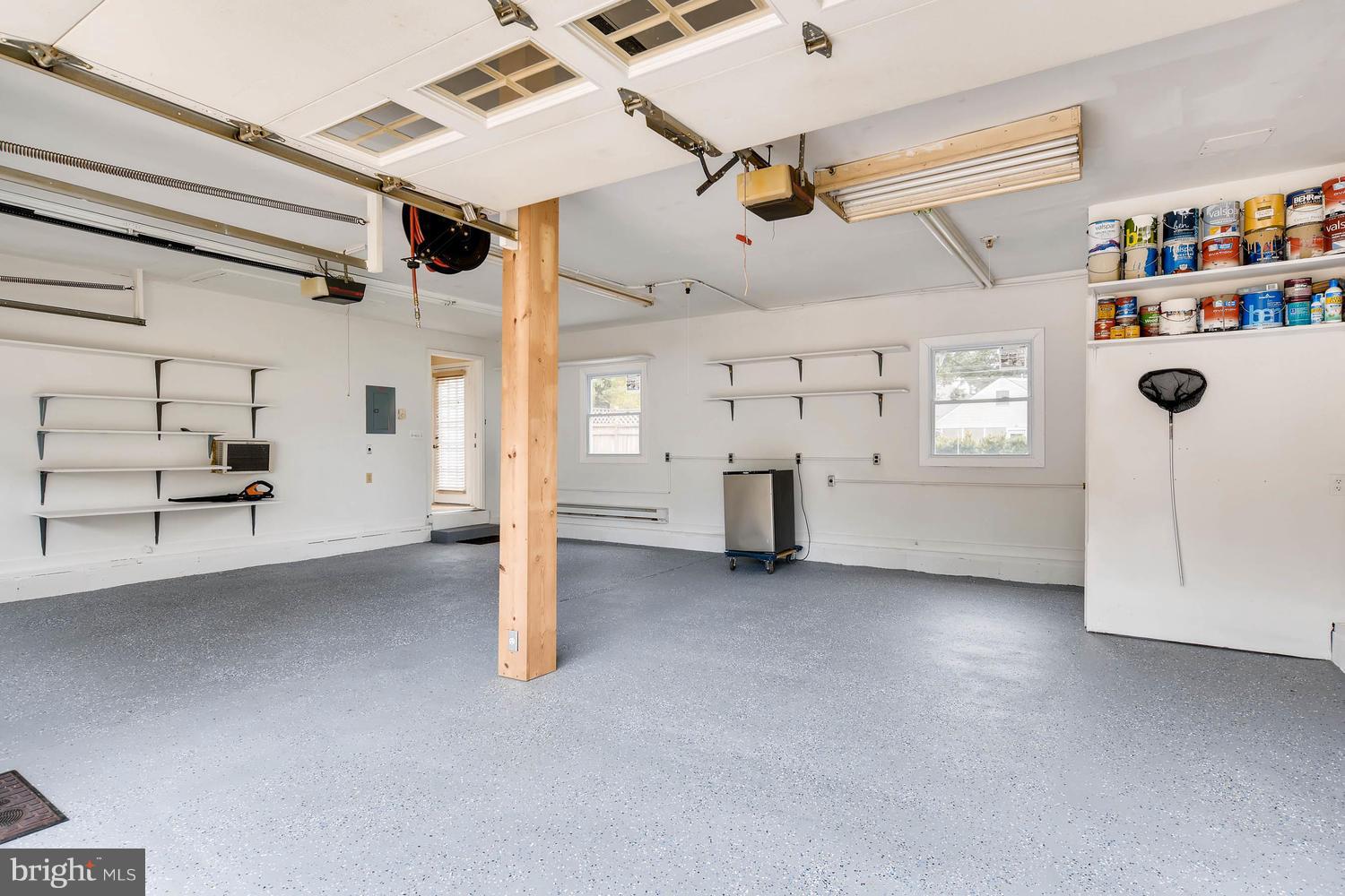 7778 Tick Neck Road Pasadena, MD 21122 - Photo 22 of 28 Garage