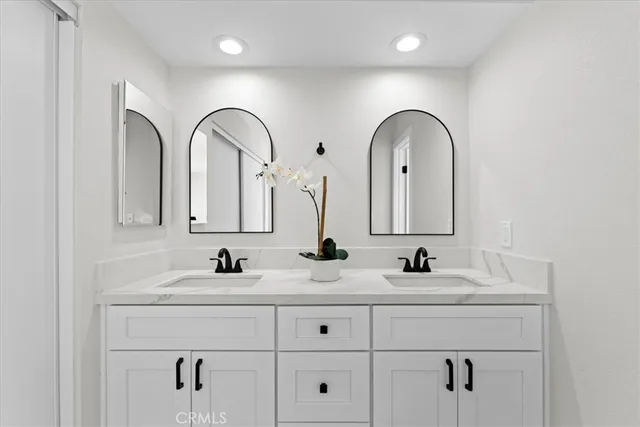 $749,900 | 19202 Bergamont Drive, Riverside, CA 92508