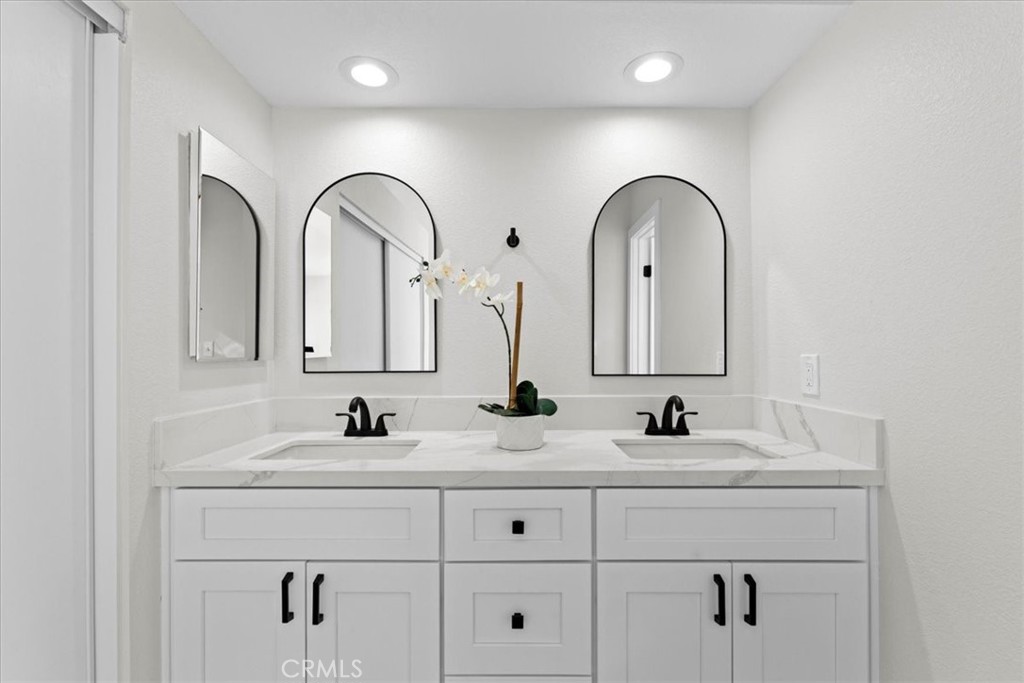 19202 Bergamont Drive Riverside, CA 92508 - Photo 30 of 44