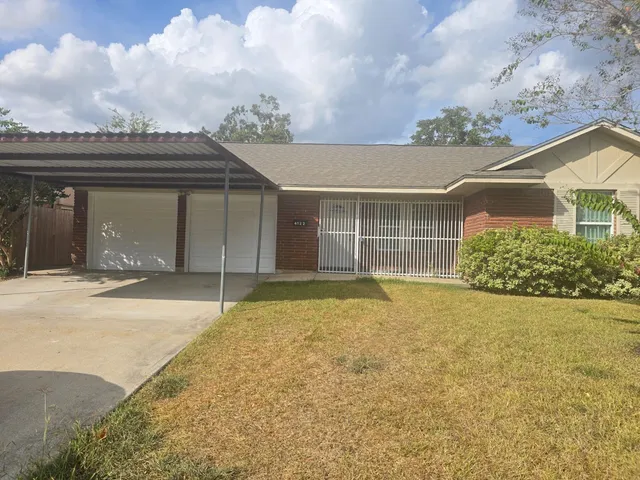 $1,595 | 4122 Beran Drive, Houston, TX 77045