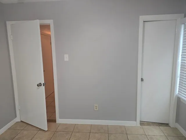 $1,595 | 4122 Beran Drive, Houston, TX 77045